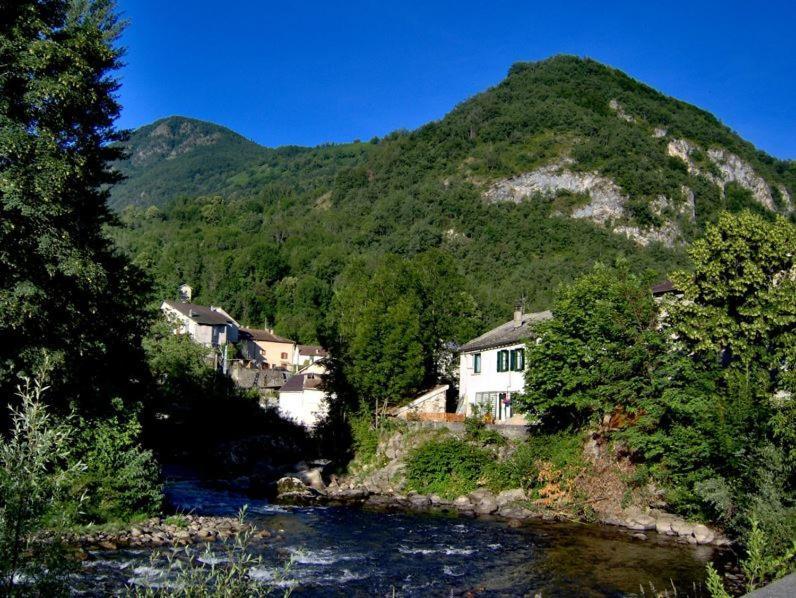 Gite Du Grand Taichou Luzenac Zewnętrze zdjęcie